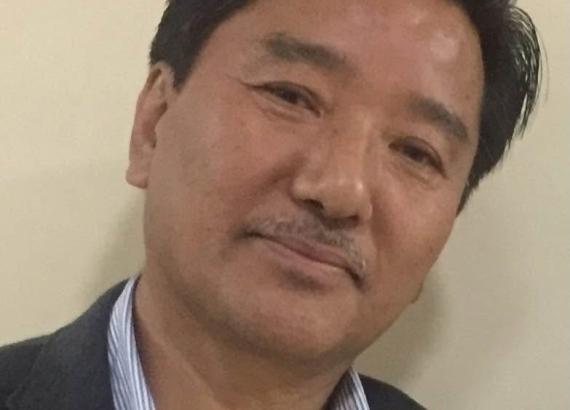 जब मन अनायसै गह्रौं र आत्मियतासंग विछोडिएको अनुभूति भयो